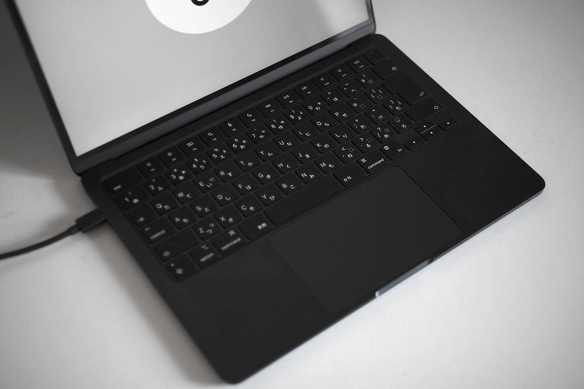 MacBook Air M2, 2022