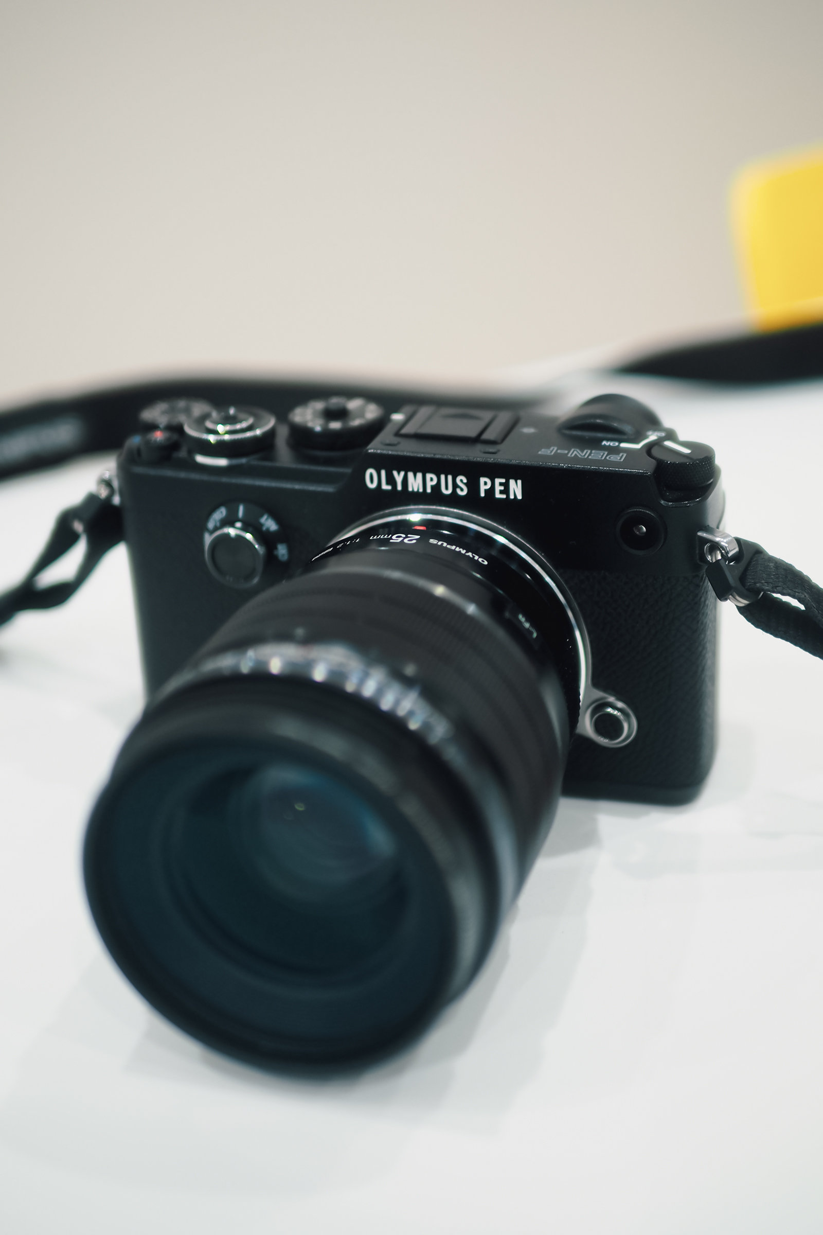 OLYMPUS PEN-F & M.ZUIKO DIGITAL ED 25mm F1.2 PRO