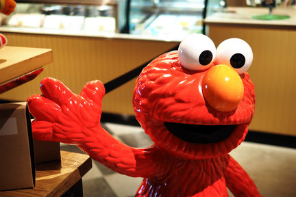 SESAME STREET MARKET 05